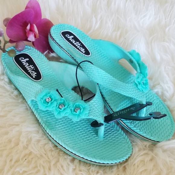 chatties Shoes - Chatties Floral Side Strap Sandals sz 11  Turquois